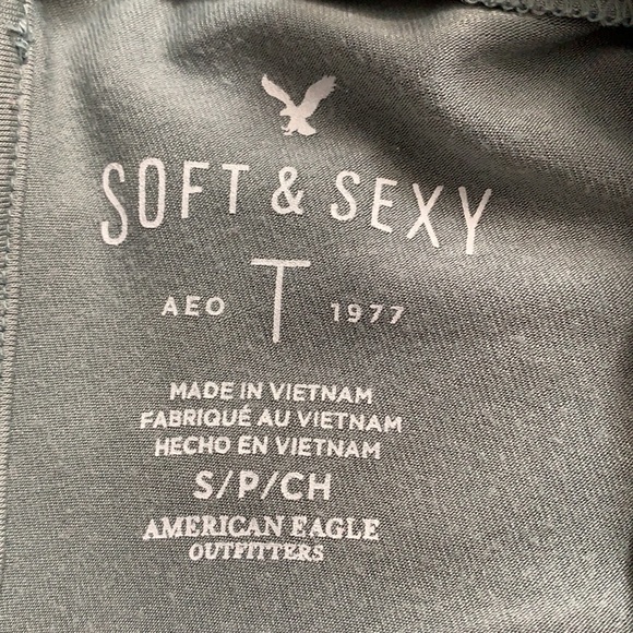 Top - Picture 3 of 3